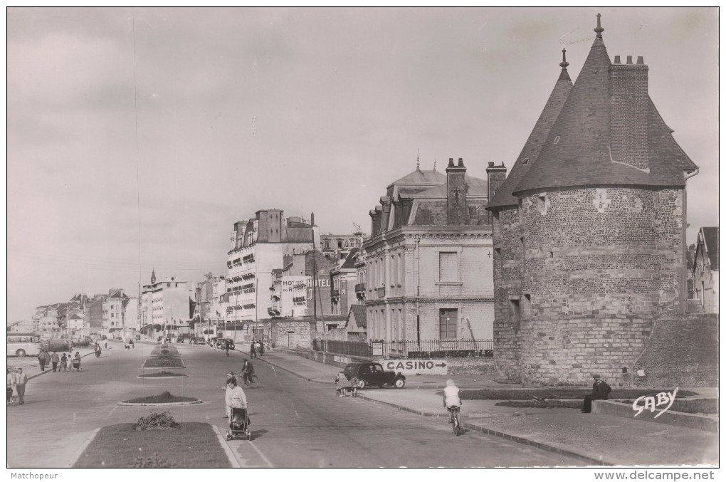 DIEPPE -76- LES TOURELLES ET LE BOULEVARD DE VERDUN - Dieppe