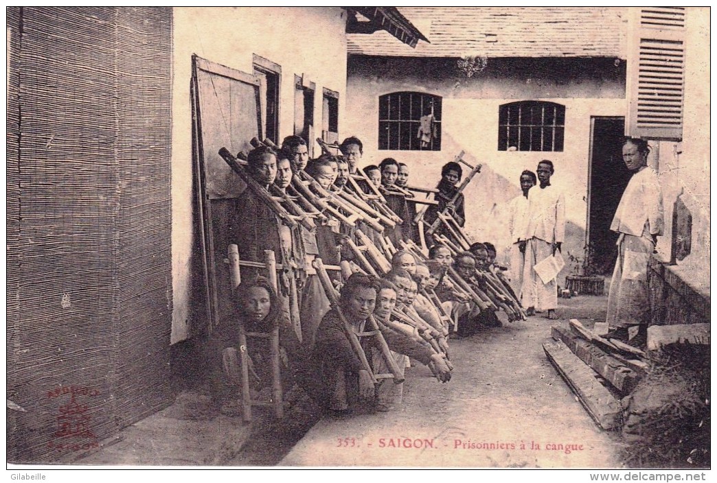 Viet Nam - Saigon - Prisonniers A La Cangue - Vietnam