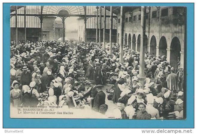 CPA - Métier Marchands Ambulants Le Marché à L'intérieur Des Halles BRESSUIRE 79 - Bressuire