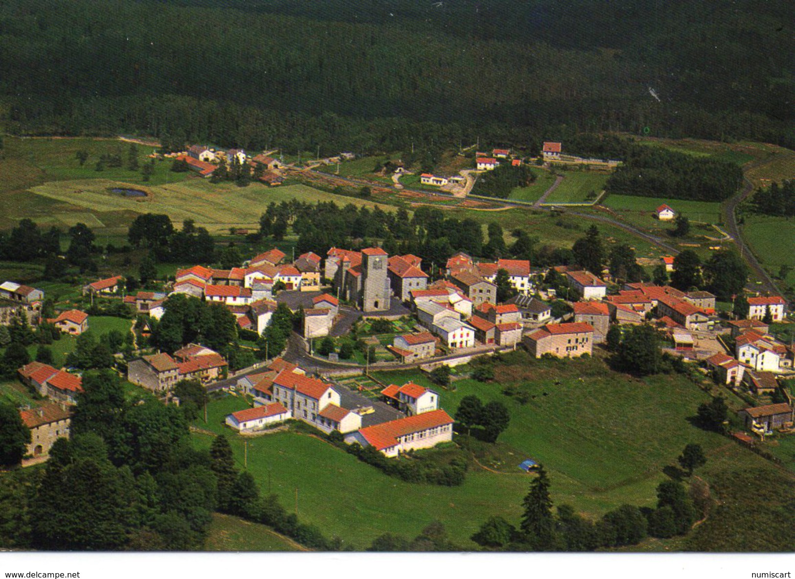 Fournols-d'Auvergne.. Belle Vue Du Village - Other & Unclassified