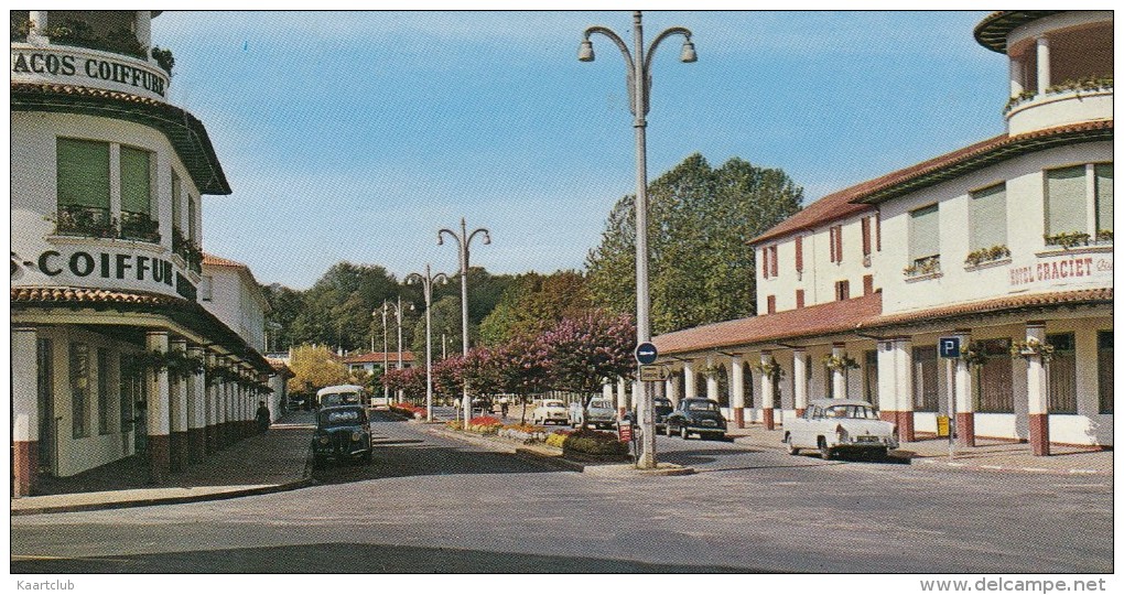 Dax: SIMCA 8, ARONDE & ARIANE - 'Acqs-Coiffure' - La Nouvelle Avenue Et L'Hotel 'Graciet'  - (France) - PKW