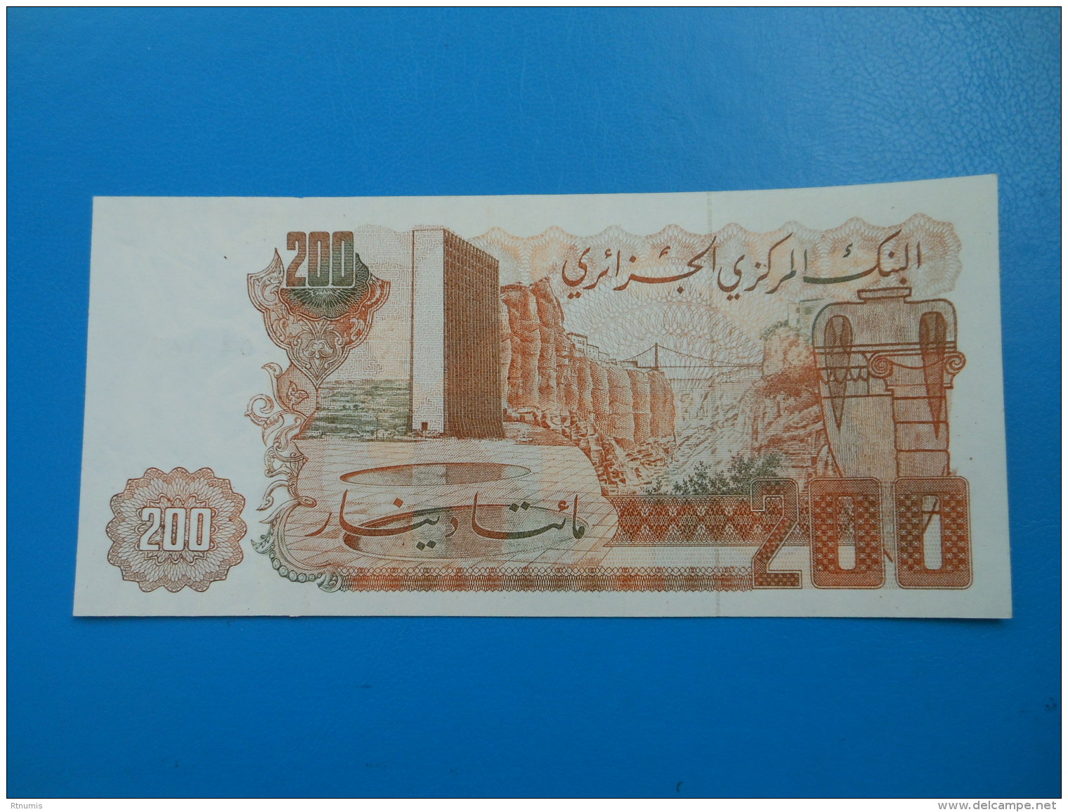 Algérie Algeria 200 Dinars 1983 P.135a UNC - Algérie