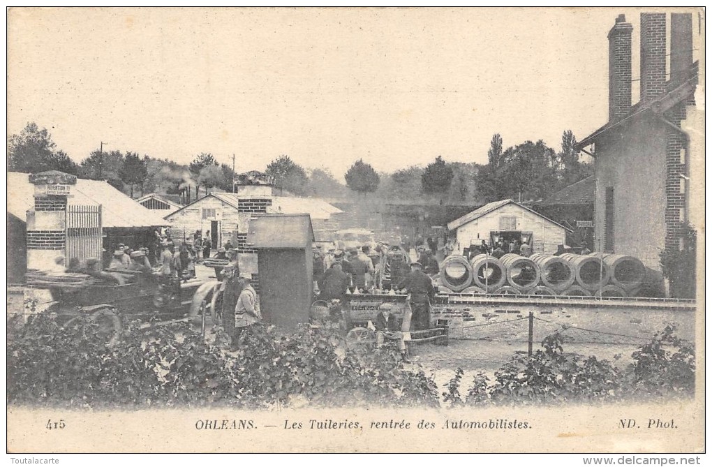 CPA 45 ORLEANS LES TUILERIES RENTREE DES AUTOMOBILISTES - Orleans