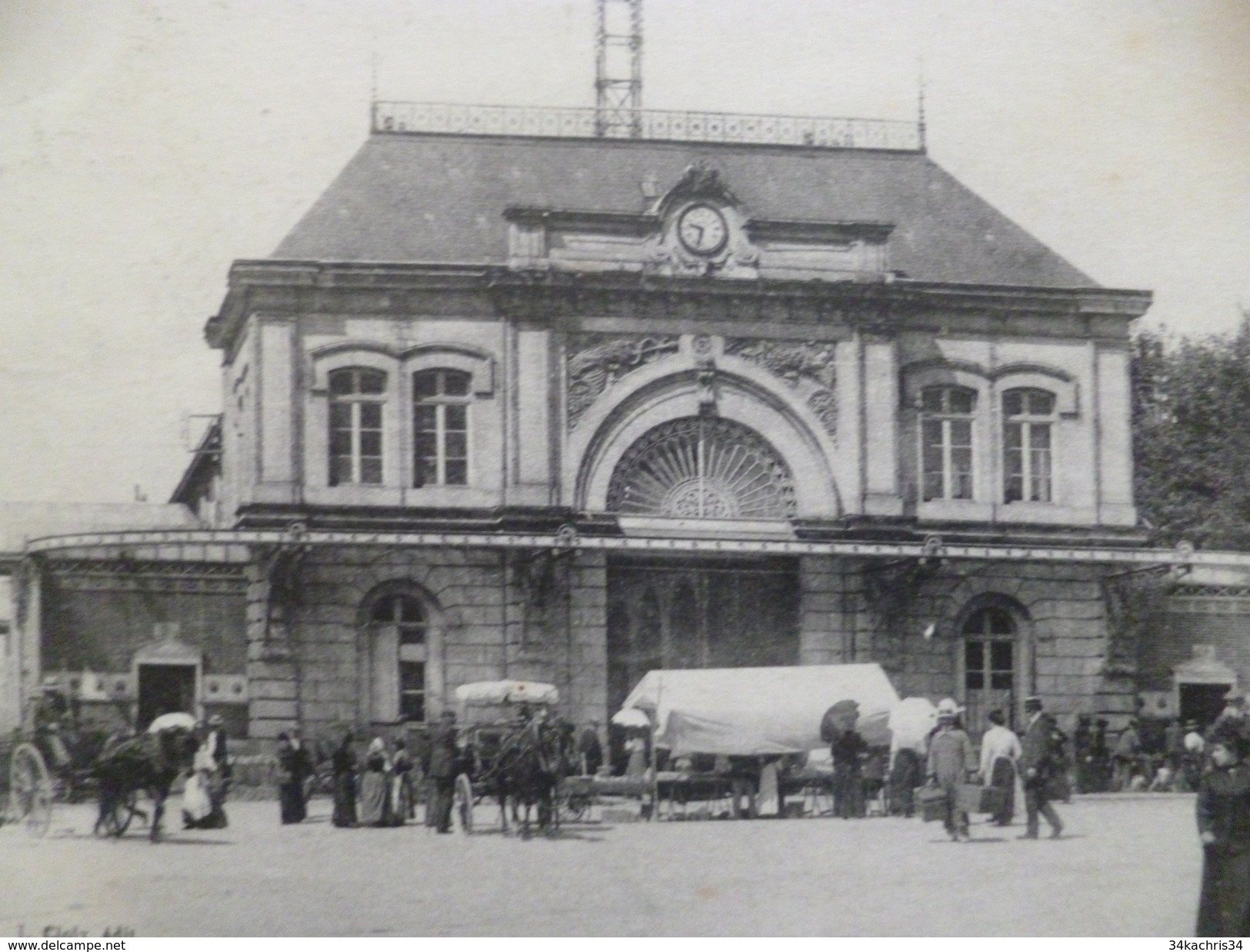 CPA 58 Nièvre Nevers Marché Carnot - Nevers