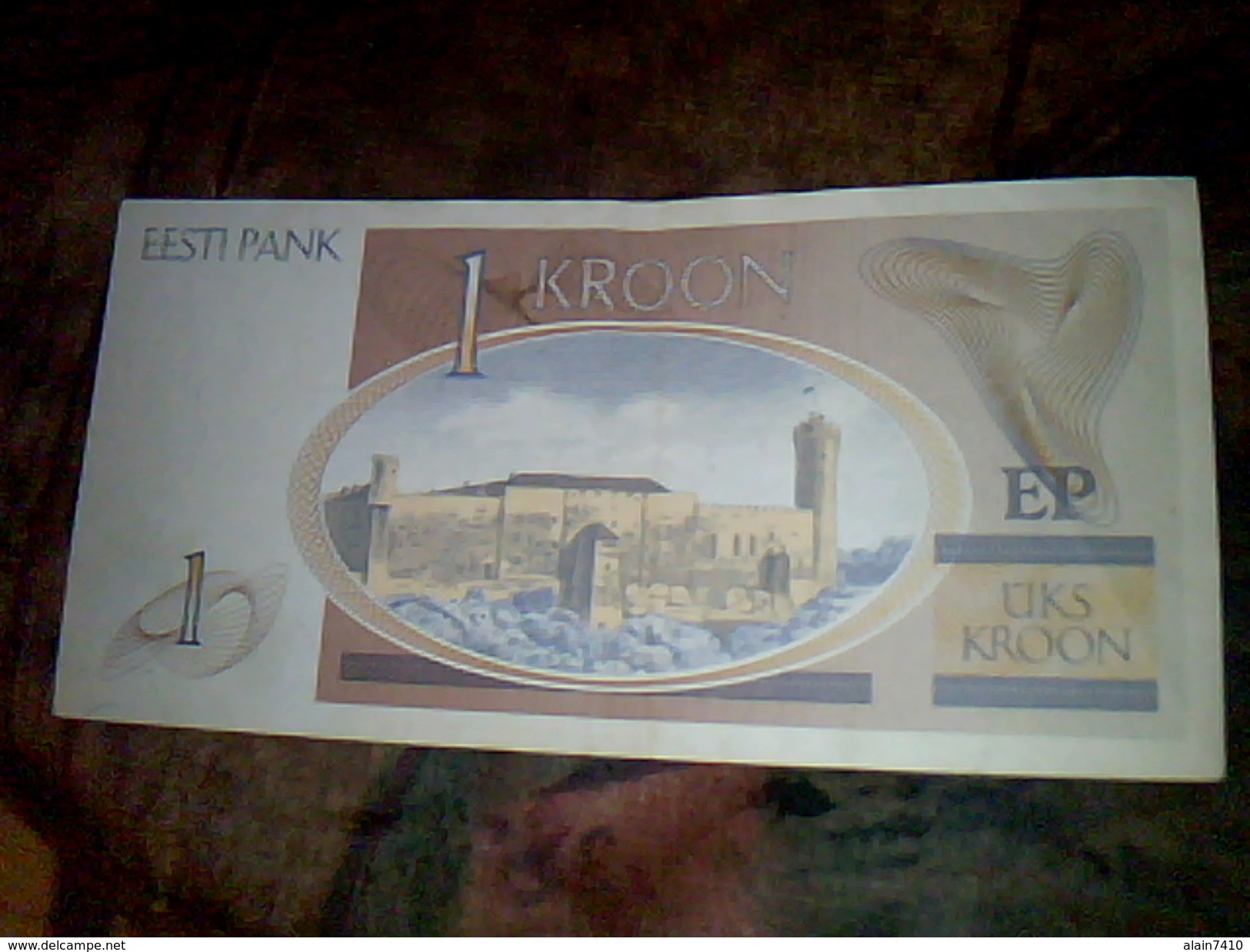 Billet De Banque D Estonie Aynt Circulé De 1 Kroon TTBE Annèe 1992 - Estonie