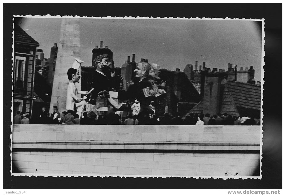 CHALONS SUR SAONE CAVALCADE ANNEES 50 PHOTO CARTE POSTALE    ORIGINALE - Chalon Sur Saone