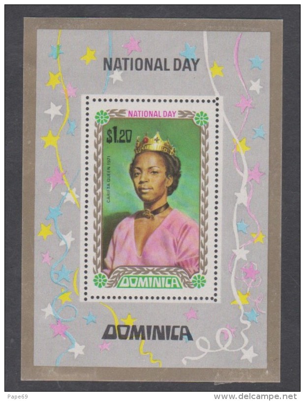 Dominique BF N° 11 X  Journée Nationale, Le Bloc,  Trace De  Charnière Sinon TB - Dominica (...-1978)