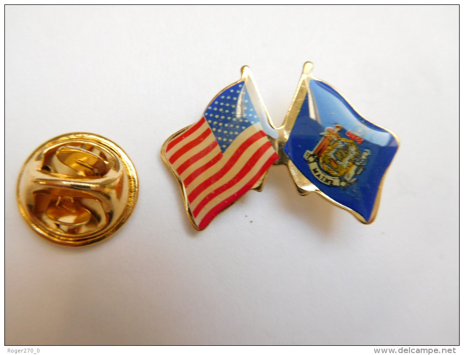 Beau Pin's , Drapeau USA - Maine - Cities