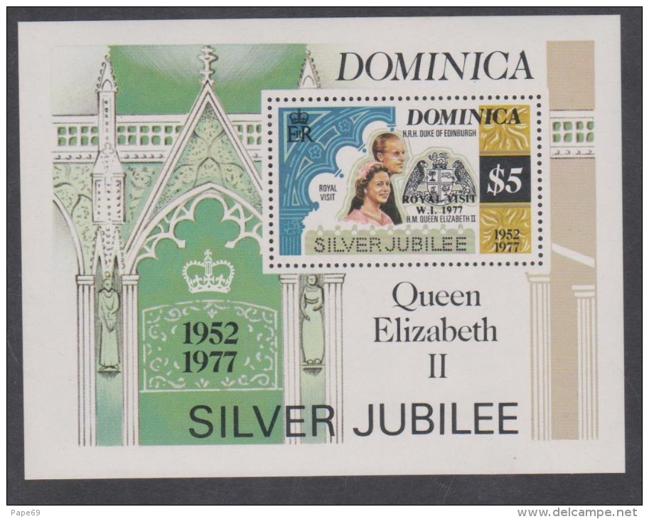 Dominique BF N° 42  XX 25ème Anni. De L´accession Au Trône De S. M. Elisabeth II ,  Le Bloc Sans  Charnière , TB - Dominica (...-1978)