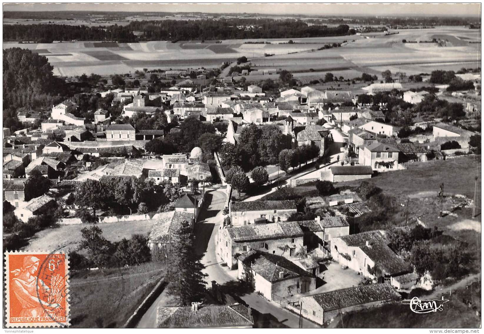 17 - Charente Maritime - Cpsm Cpm - Dampierre Sur Boutonne - Vue D'avion - Dampierre-sur-Boutonne