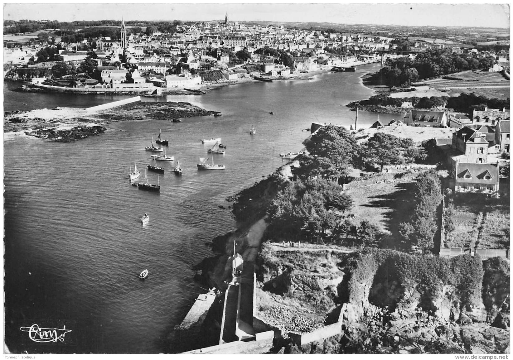 29 - Finistère - Cpsm Cpm - Tréboul Douarnenez - Tréboul