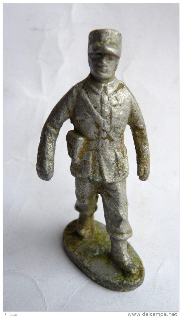 FIGURINE QUIRALU SOLDAT OFFICIER (1) - Quiralu