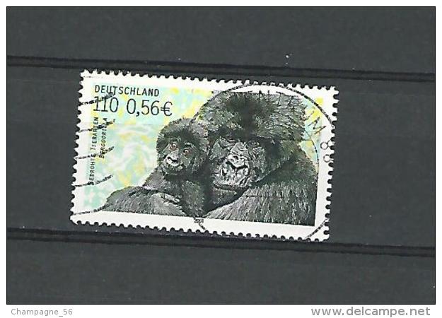 ALLEMAGNE FÉDÉRALE ANNÉE 2001  N° 2014  GORILLE DE MONTAGNE AVEC JEUNE OBLITÉRÉ 1.00 € - Gorilla