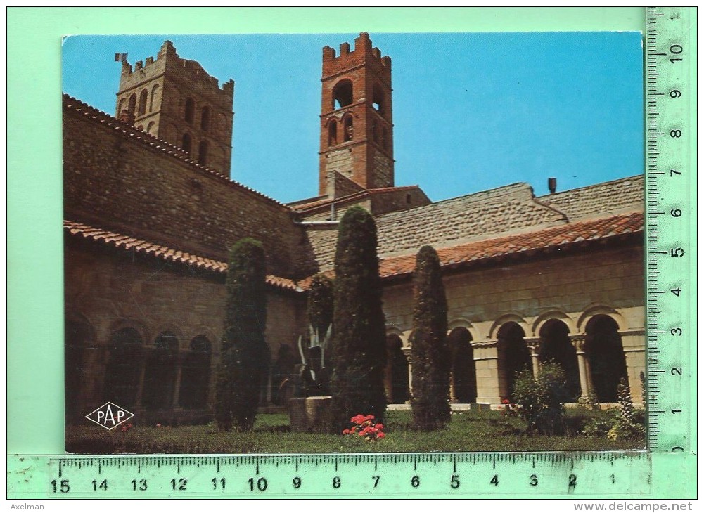 CPM, ELNE: Intérieur Du Cloître - Elne