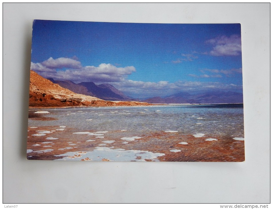 Carte Postale Ancienne : YEMEN : Lac Assal, Timbre 1984 - Yémen