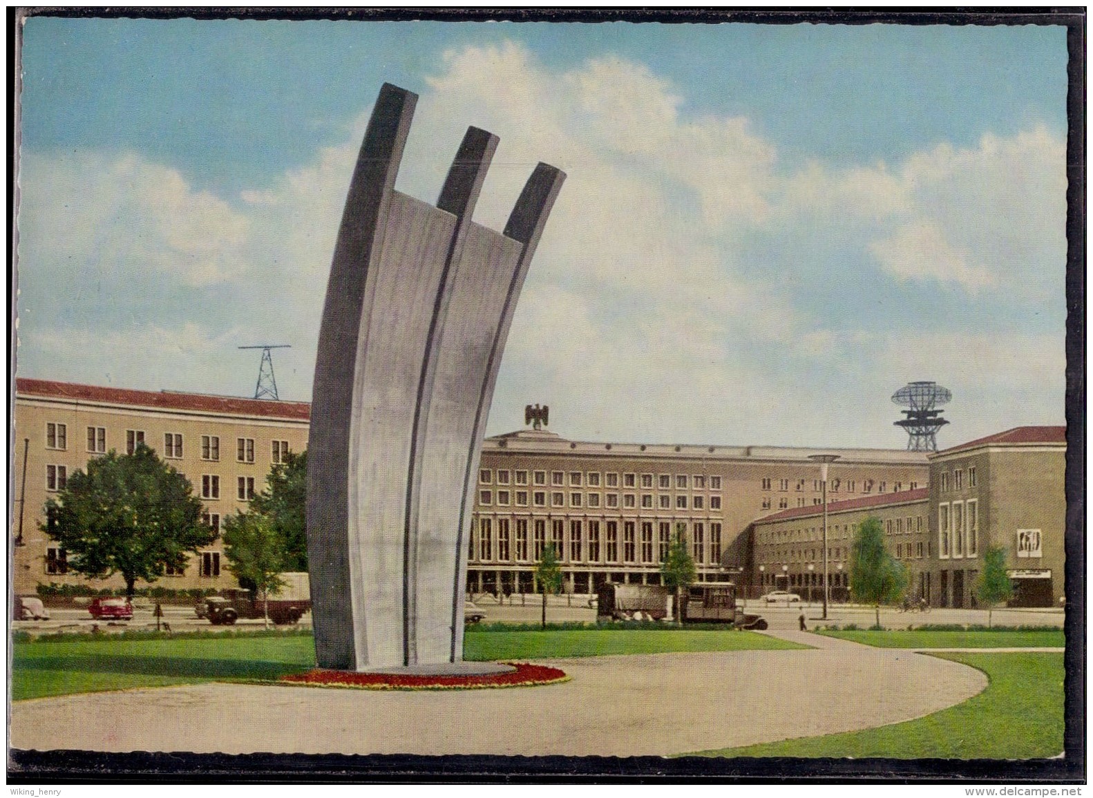 Berlin Tempelhof - Luftbrücken Denkmal 4 - Tempelhof