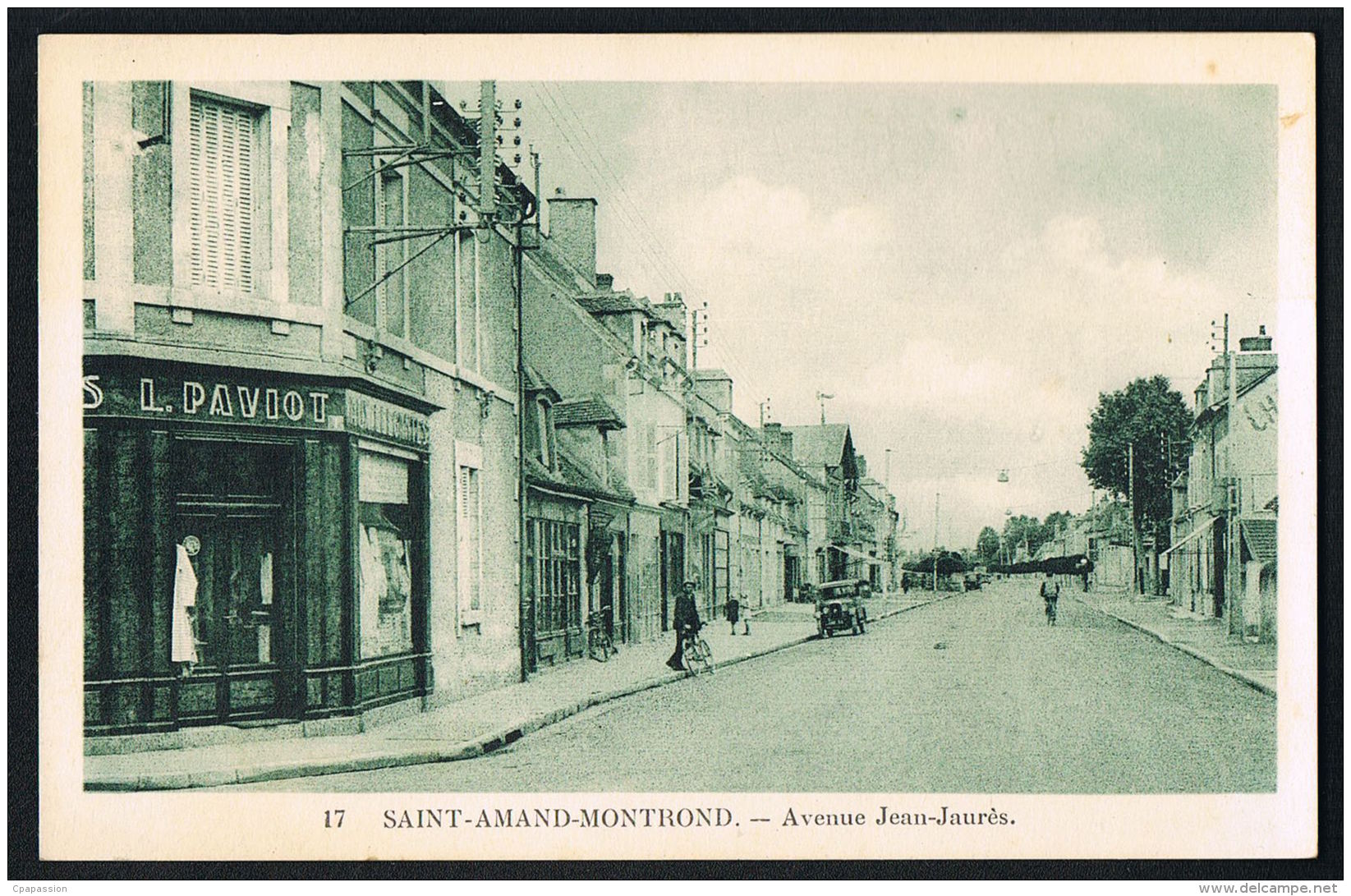 SAINT-AMAND-MONTROND  - Avenue Jean Jaures- Commerce L.PAVIOT - CPSM  - Paypal Sans Frais - Saint-Amand-Montrond