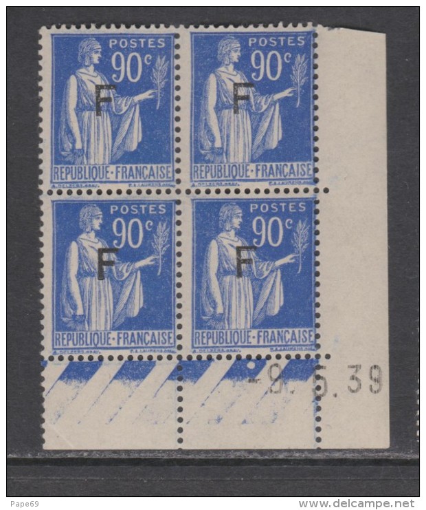 France F. M. N° 10 XX  F 90 C. Outremer En Bloc De 4 Coin Daté Du 9 . 5 . 39,   1 Point Blanc, Sans Charnière, TB - Autres & Non Classés