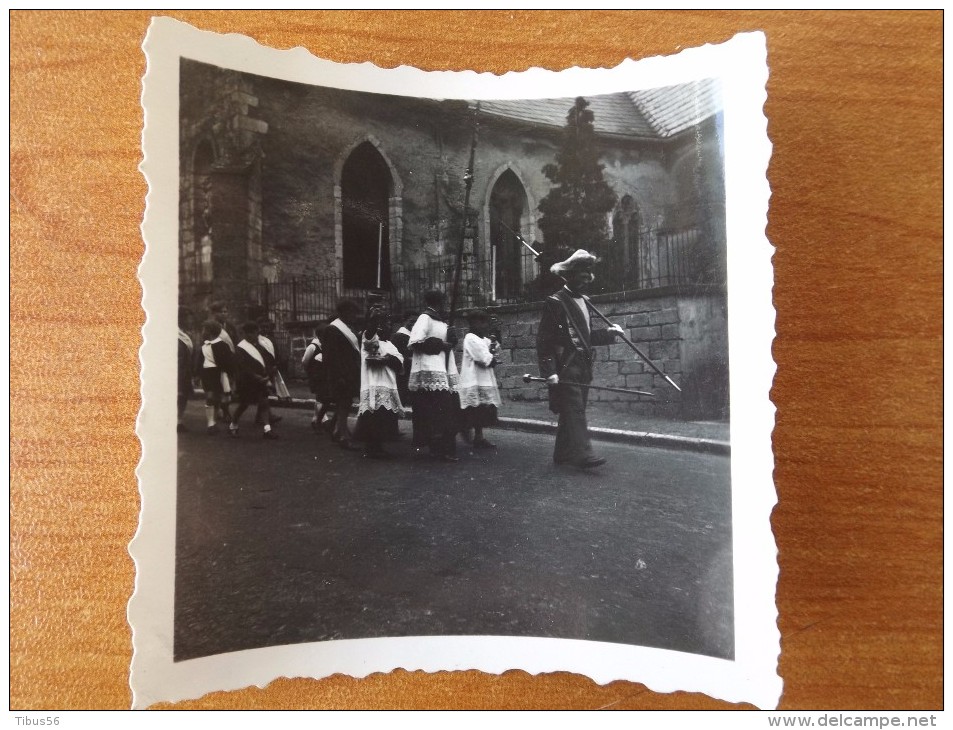 DAOULAS PHOTOS  SOLDATS ALLEMANDS PROCESSION COMMUNION + COTE 1941 2 PHOTOS - Autres & Non Classés