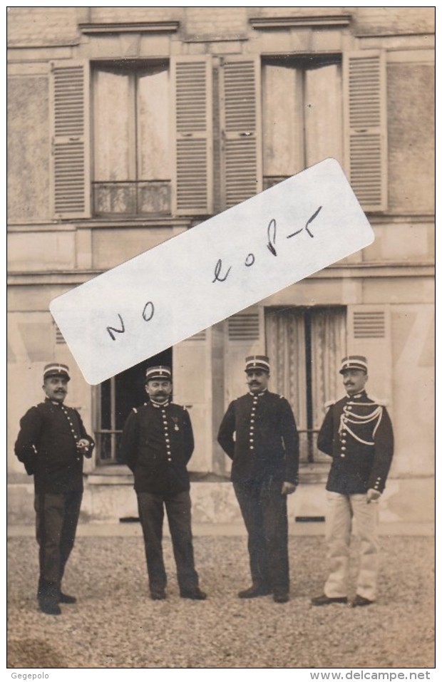 LA GARENNE COLOMBES - Brigade De La Garenne   ( Carte-photo 1/2 )    Rare - La Garenne Colombes