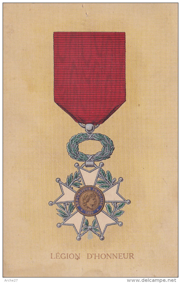 CPA - Médaille Militaire - Légion D'honneur - Autres & Non Classés
