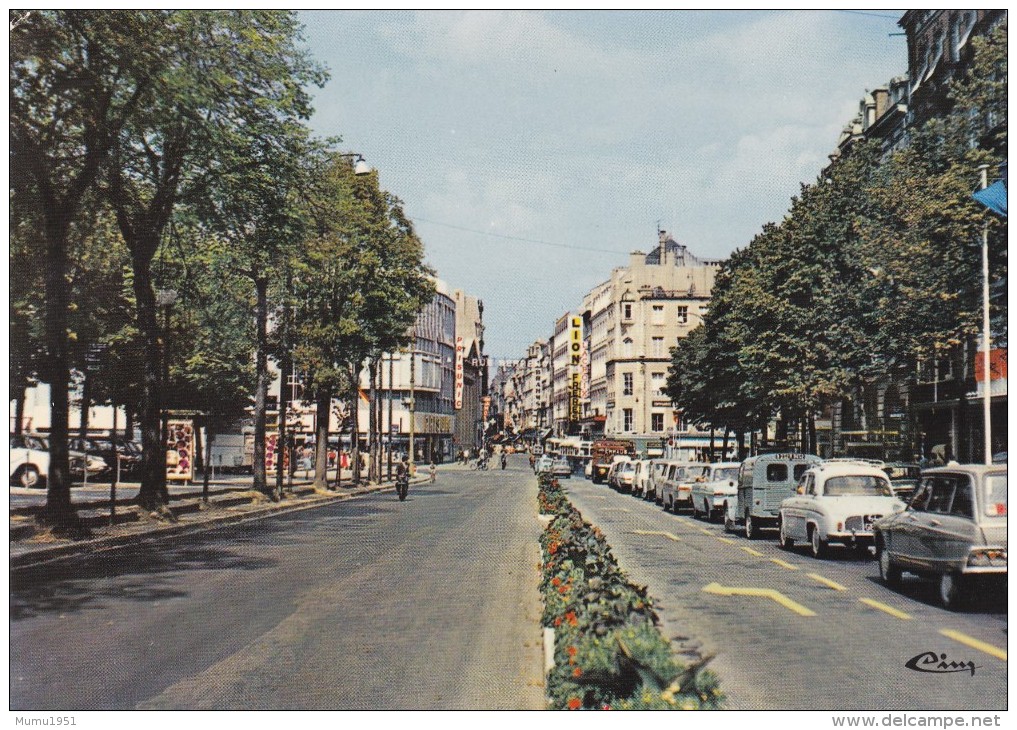 METZ 57 MOSELLE RUE ROBERT SCHUMANN ET RUE SERPENOISE PEU COMMUNE BELLE CARTE RARE - Metz