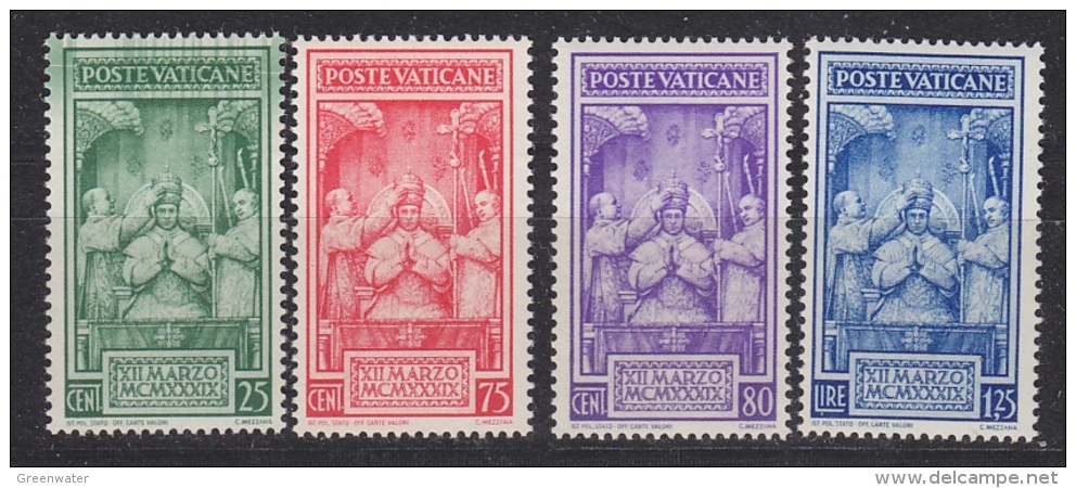 Vatican City 1939 Coronation Pope Pius XII 4v ** Mnh (33392) - Ongebruikt