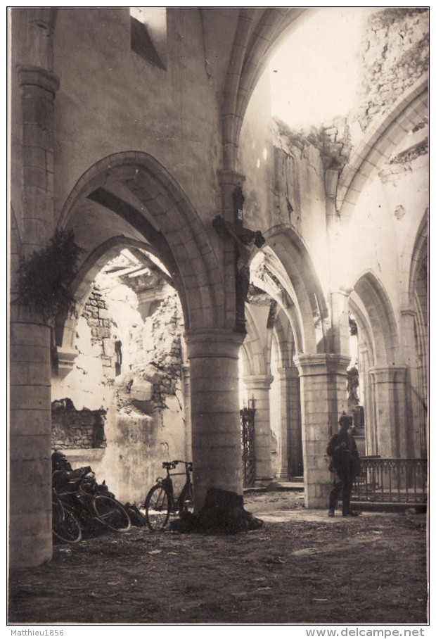 Photo 14-18 HATTONCHATEL (Vigneulles-lès-Hattonchâtel) - Soldat à L'intérieur De L'église (A157, Ww1, Wk 1) - Vigneulles Les Hattonchatel