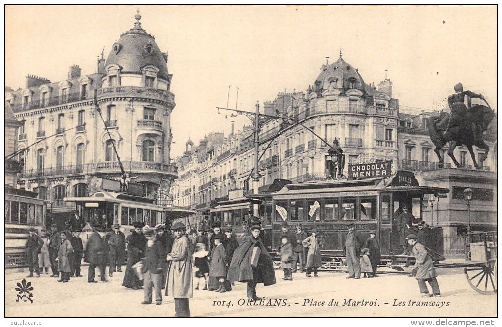 CPA 45  ORLEANS PLACE DU MARTROI LES TRAMWAYS Belle Animation - Orleans