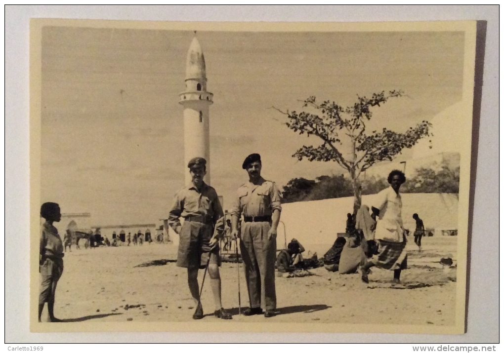 UFFICIALI ITALIANI BAIDOA LUGLIO 1951 PERIODO COLONIALE -- CM.10X7 - Guerra, Militari