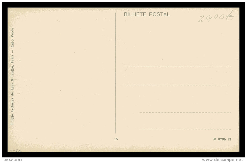 SANTIAGO - Habitação Indígena ( Ed. Exc. Levy & Irmão Nº 15)  Carte Postale - Cap Verde