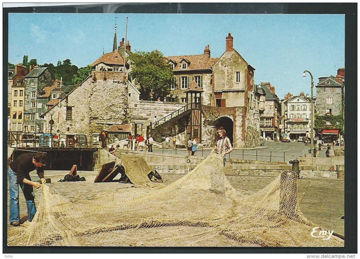 Honfleur Le Quai Saint-Etienne  ( Cpsm Gf )   Obe24120 - Honfleur