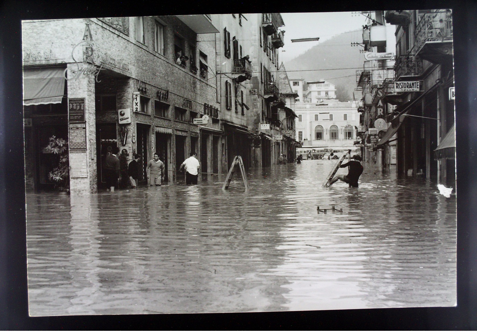 RAPALLO INONDAZIONE ALUVIONE CITTA' ANNI 50-60 - Luoghi