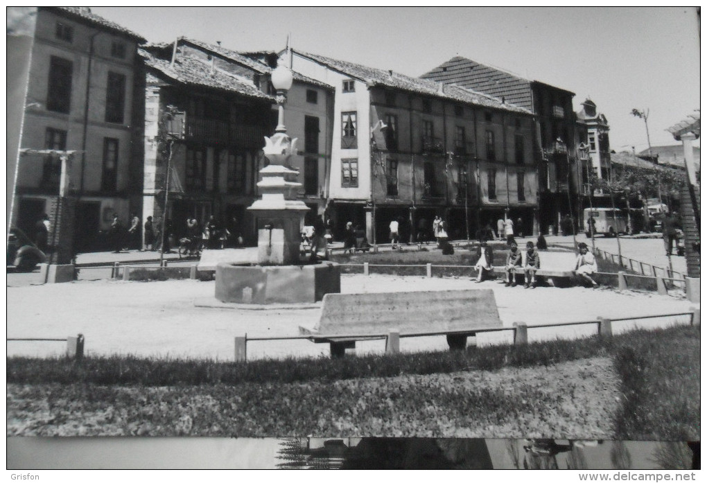 Cervera De Pisuerga Palencia Plaza Barrio - Palencia