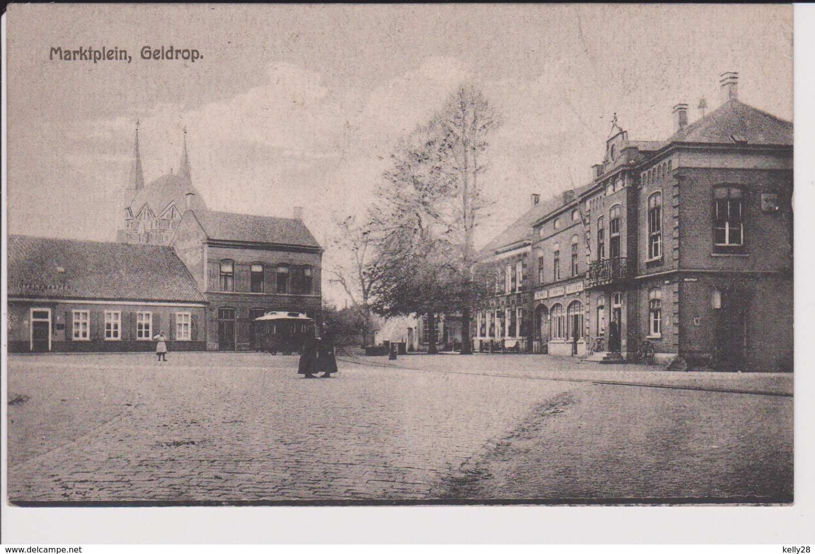 Marktplein, Geldrop. Geanimeerd! TOPTOPTOP! - Geldrop