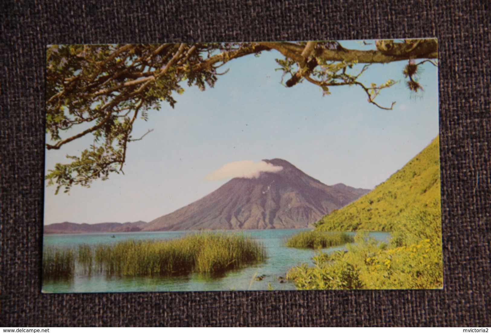 GUATEMALA - Lago De ATITLAN - Guatemala