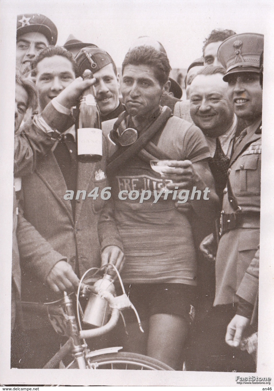 CICLISMO_FOTO_PHOTO DA ARCHIVIO G.S-"CINELLI VINCITORE COPPA BERNALETTI-14-MAG.1938-VEDI DESCRIZIONE- - Cyclisme