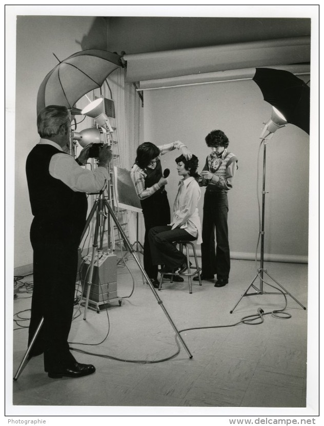 France Photographe JP Rossignol Au Travail En Studio Ancienne Photo 1960 - Other & Unclassified