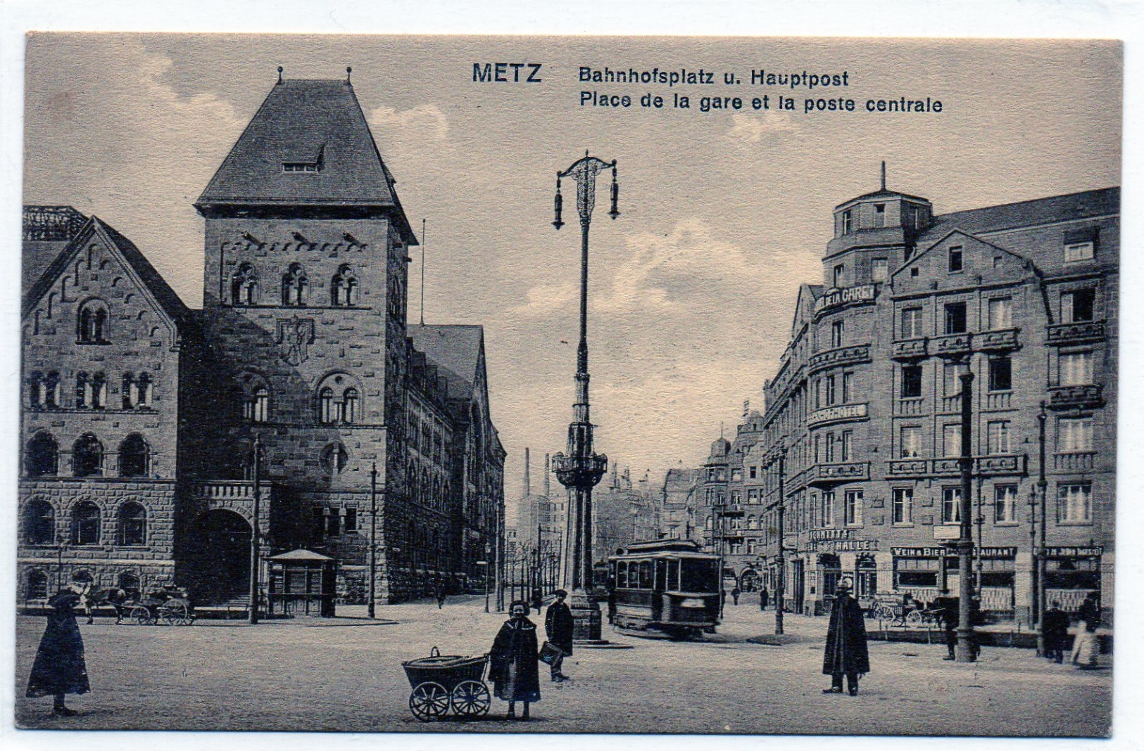 Cpa Metz Place De La Gare-et La Poste Centrale - Metz