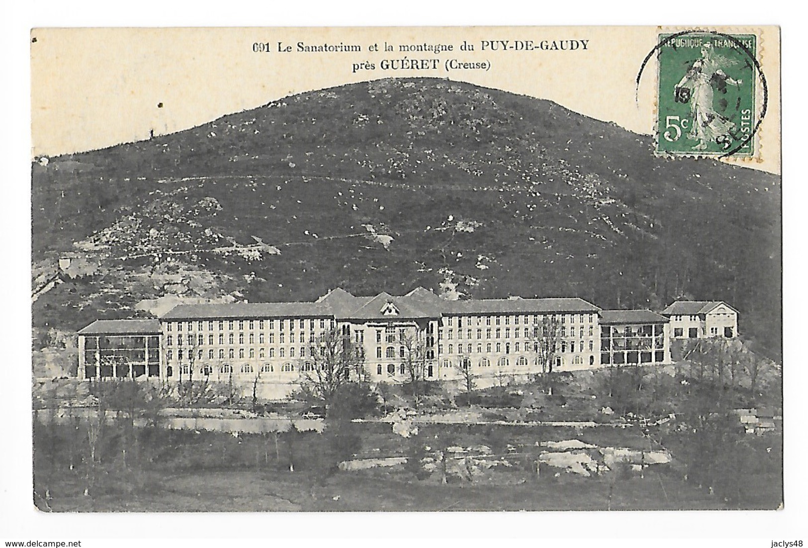 GUERET  (cpa 23)   Le Sanatorium Et La Montagne Du Puy De Gaudy -  - L 1 - Guéret