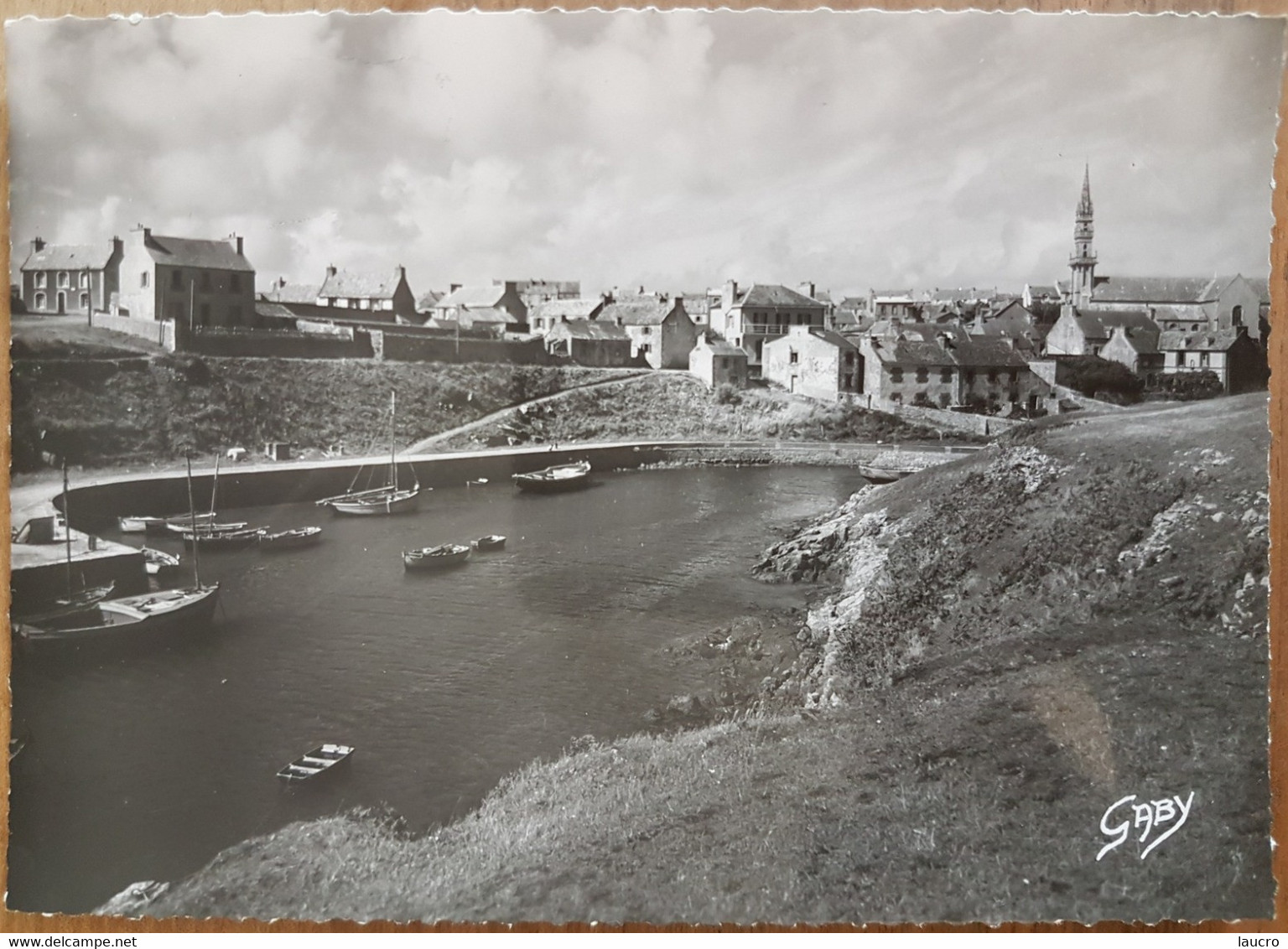 Île D'ouessant.vue Du Port Et Du Bourg De Lampaul.semi Moderne Grand Format - Ouessant