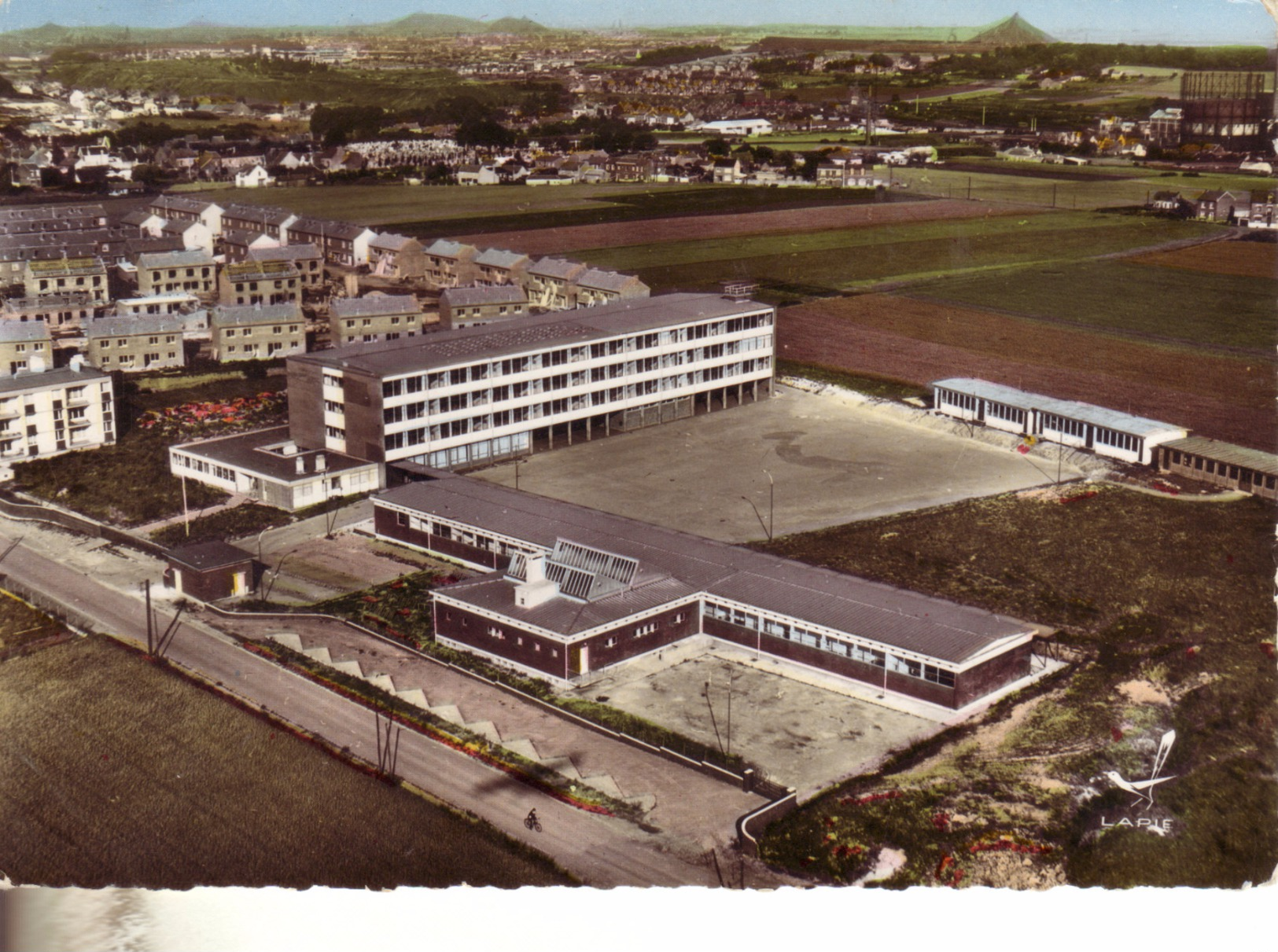 Lievin   Vue Aerienne  Le Lycee - Lievin