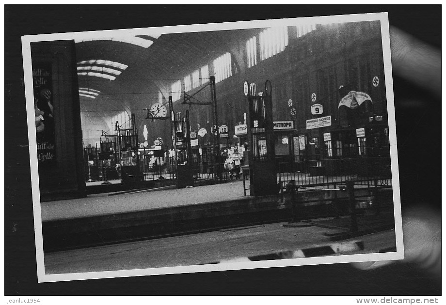 ALLEMAGNE DE 1939 CHIMISTE FRANCAIS EN VISITE   PHOTO CARTE     ORIGINALE  ANNEES 39 / 40 - Autres & Non Classés