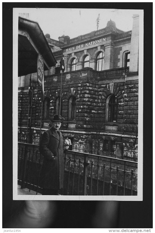 ALLEMAGNE DE 1939 CHIMISTE FRANCAIS EN VISITE   PHOTO CARTE     ORIGINALE  ANNEES 39 / 40 - Autres & Non Classés