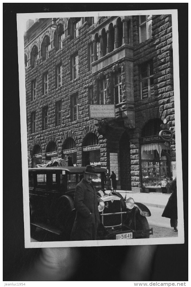 ALLEMAGNE DE 1939 CHIMISTE FRANCAIS EN VISITE   PHOTO CARTE     ORIGINALE  ANNEES 39 / 40 - Autres & Non Classés