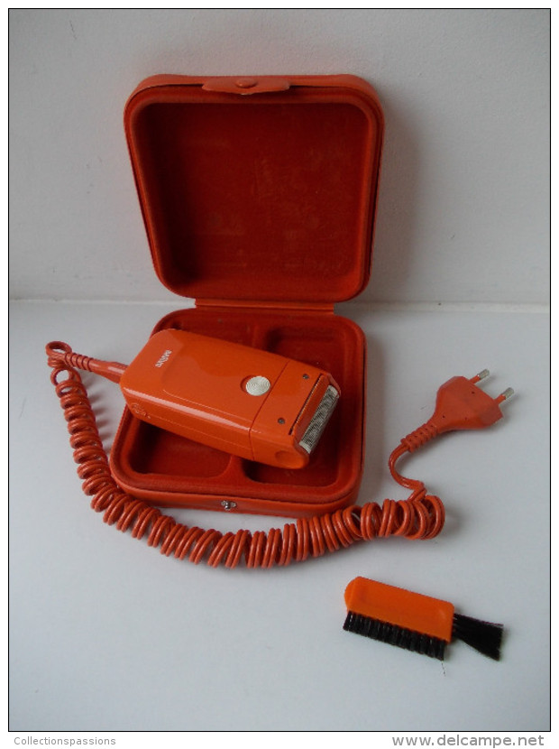 - Magnifique Rasoir électrique BRAUN - Vintage - Orange - Année 70 - - Accessoires