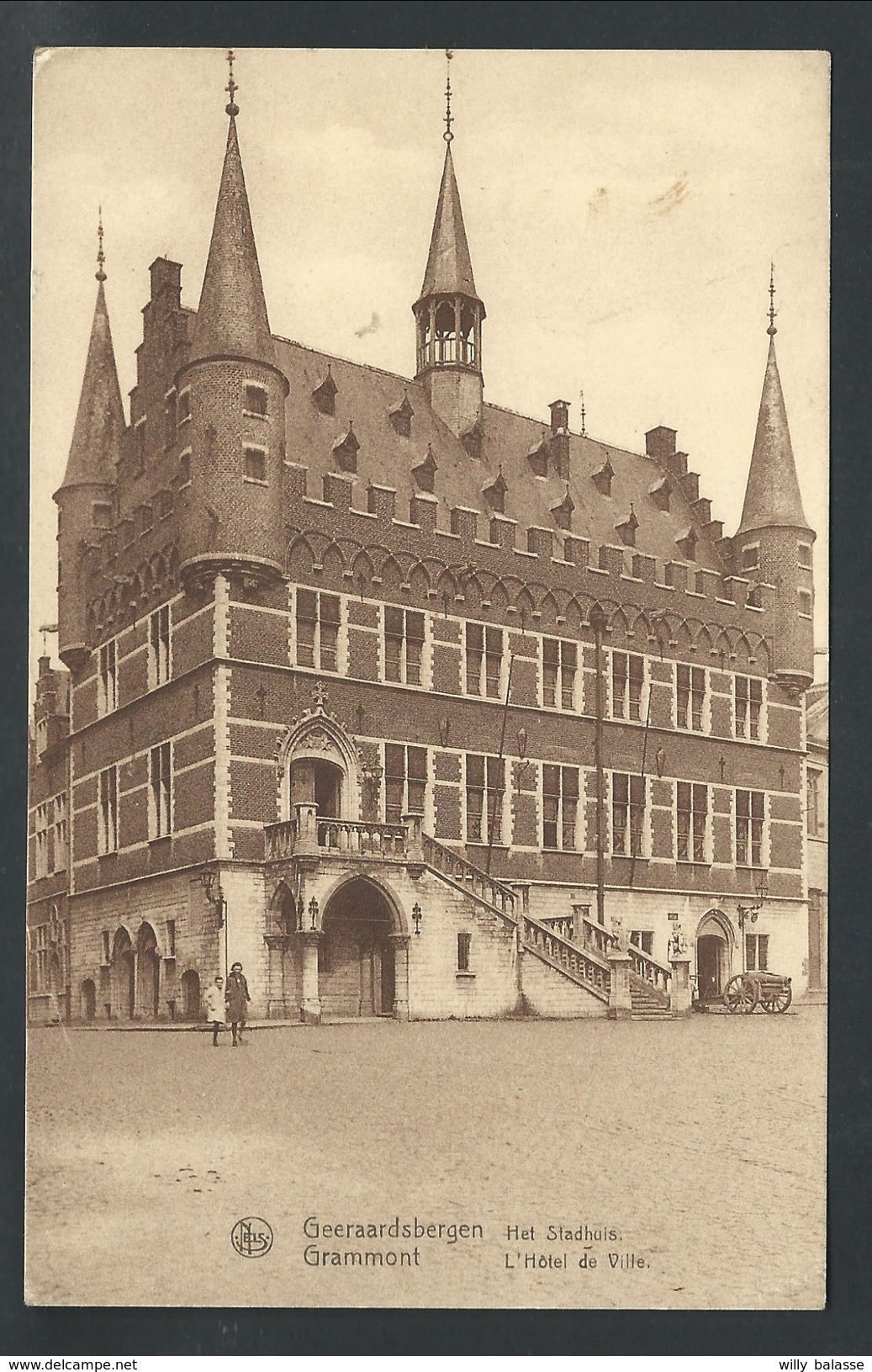 +++ CPA - GRAMMONT - GERAARDSBERGEN - Hôtel De Ville - Stadhuis - Nels  // - Geraardsbergen