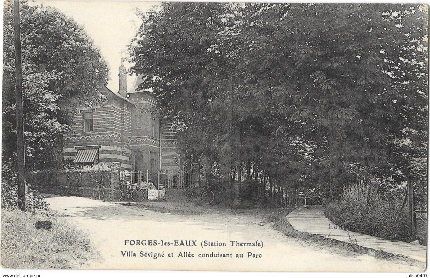 FORGES LES EAUX (76) Villa Sévigné Et Allée Conduisant Au Parc - Forges Les Eaux