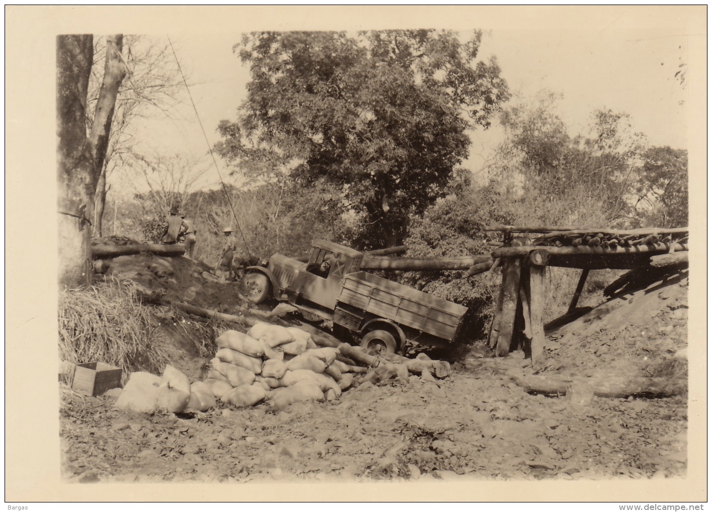 Photo Afrique Congo Camion Automobile Effondrement D'un Pont Katanga - Cars