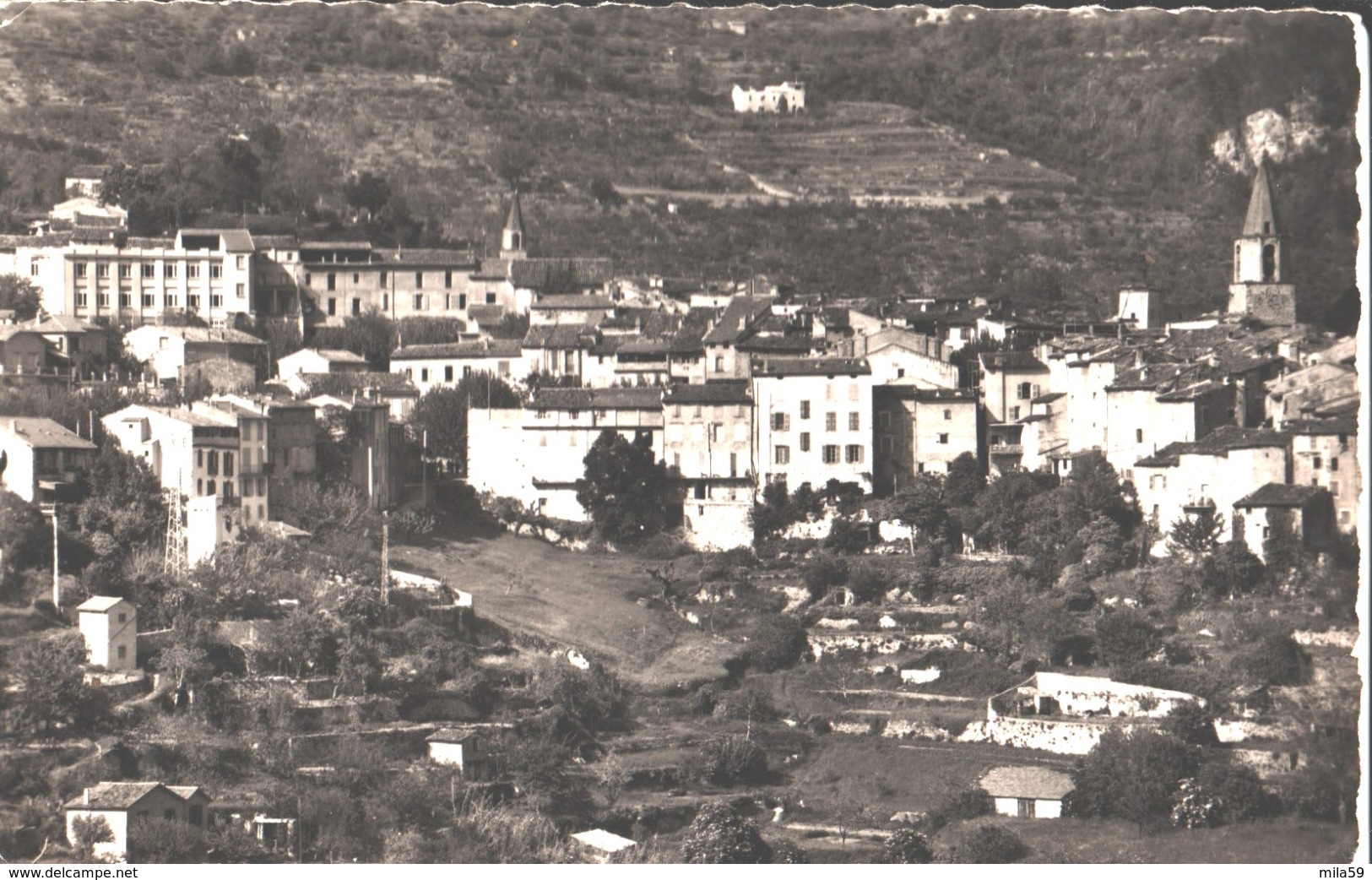 Bargemon.  Vue D'ensemble. De Marcelle à Mme Desmet à Roubaix. 1959. Les Editions "MAR" Nice. Photo Véritable. - Bargemon